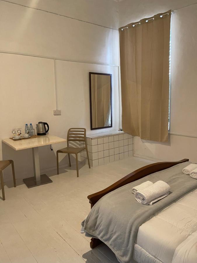Cornaro Fine Arts Center Apartment Limassol Exterior photo